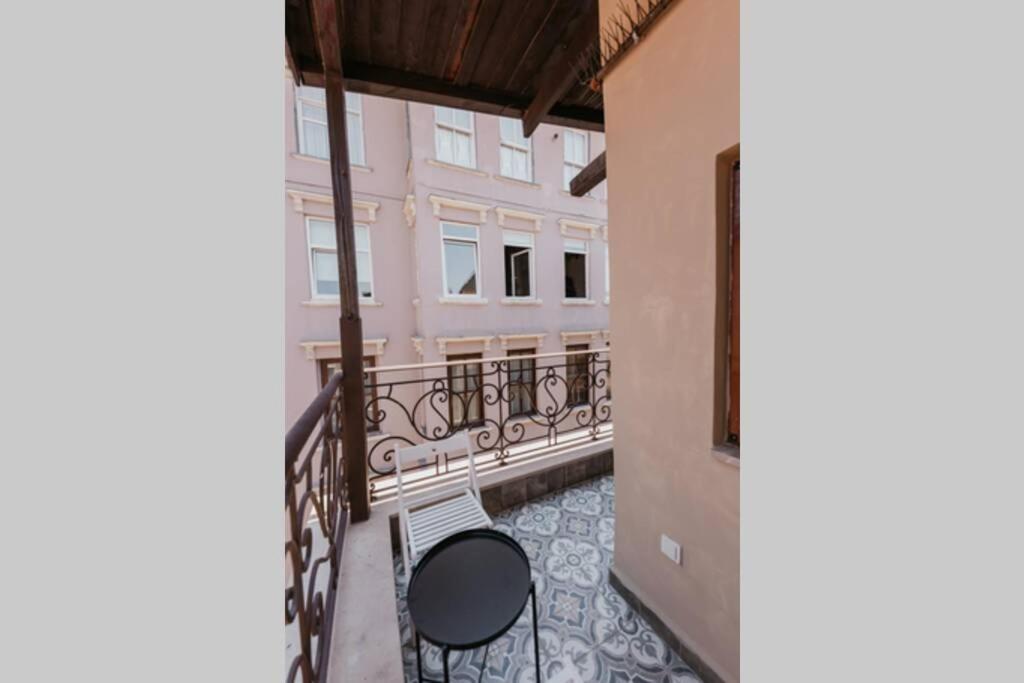 Galadoo Suites 4Th Floor Istambul Extérieur photo